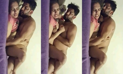 Pune Wali Bhabhi Ki Hard Chudai Karta Delhi Ka Ladka
